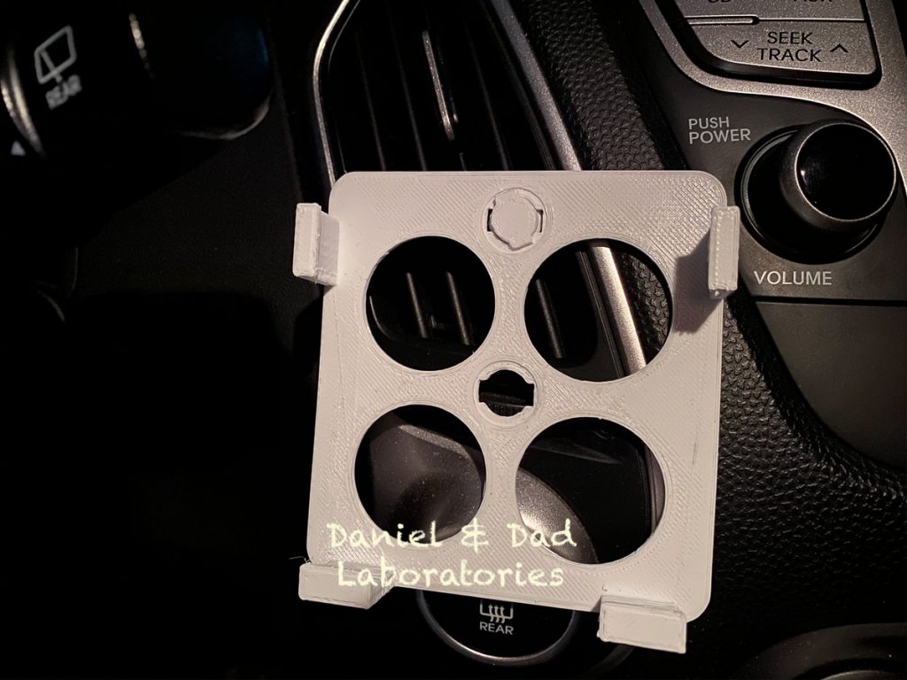 iphone 11-car-holder