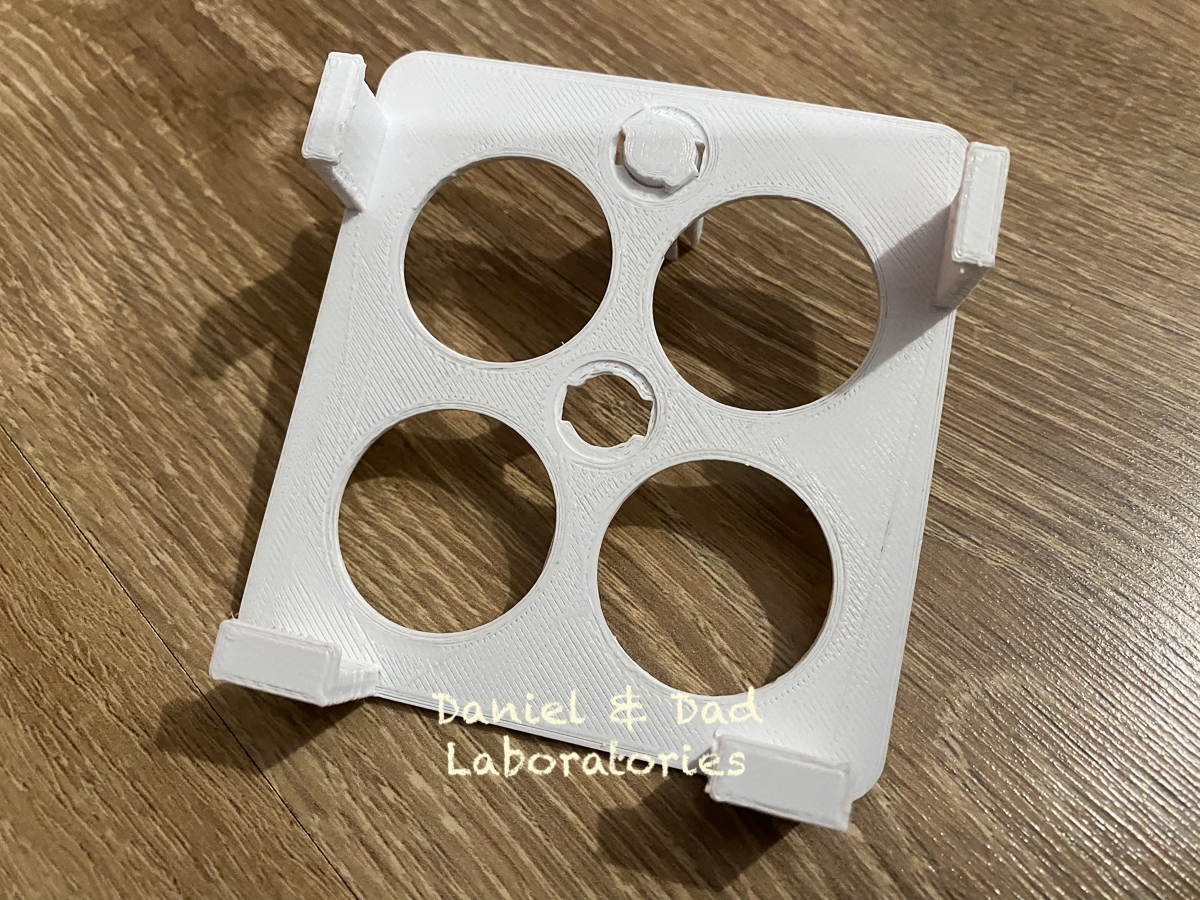 iphone 11 car holder Daniel & Dad Laboratories